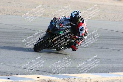 media/Jan-14-2022-Apex Assassins (Fri) [[4609ad47be]]/Trackday 1/Session 5/Turn 10 Inside/